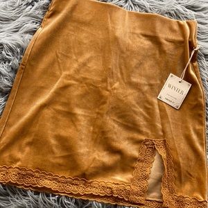 Velvet slit mini skirt